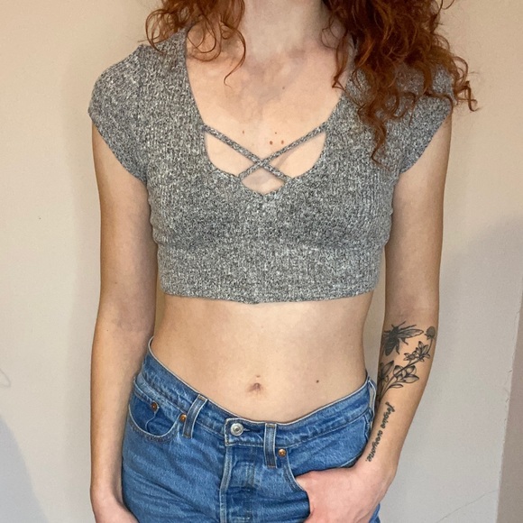 BP crop top, grey, size S - Picture 8 of 10